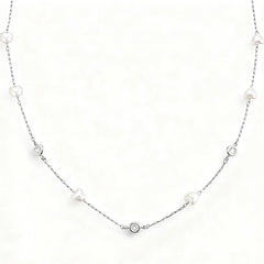 Sweet Pearl Necklace